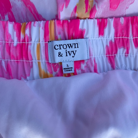 Crown & Ivy Pink Ikat Shorts Size L - Picture 7 of 9